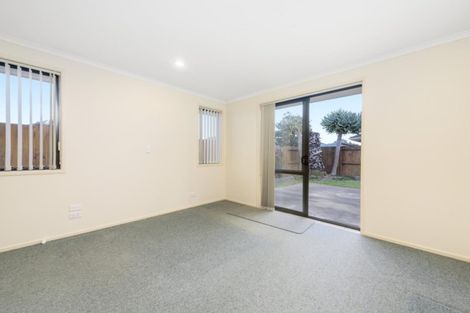 Photo of property in 718 Gloucester Road, Papamoa Beach, Papamoa, 3118