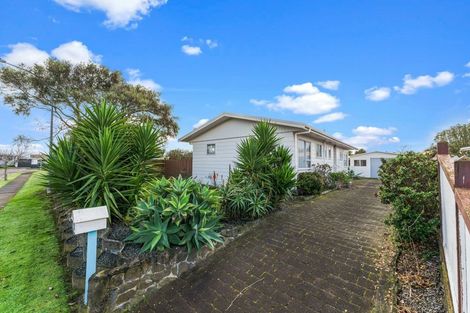 Photo of property in 3 Manuka Place, Hawera, 4610