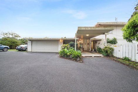 Photo of property in 52 Hain Avenue, Mangere East, Auckland, 2024
