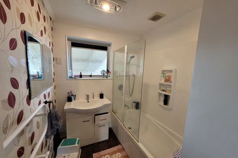 Photo of property in 100 Dunbeath Crescent, Kew, Invercargill, 9812