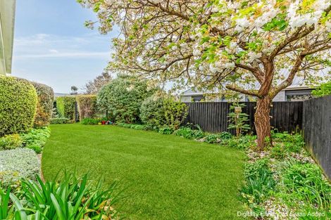 Photo of property in 25 Oregon Place, Burwood, Christchurch, 8061