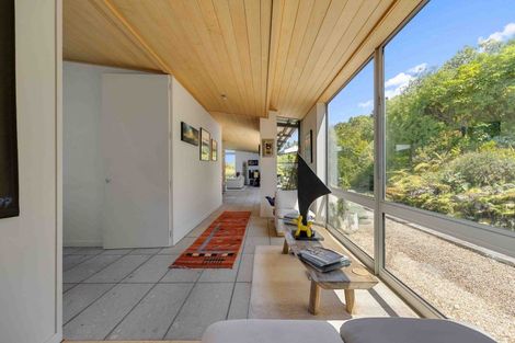 Photo of property in 43 Whakamoenga Point, Acacia Bay, Taupo, 3385