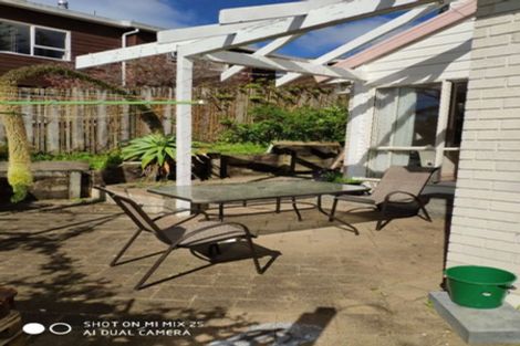 Photo of property in 1/5 Delamare Court, Sunnynook, Auckland, 0632