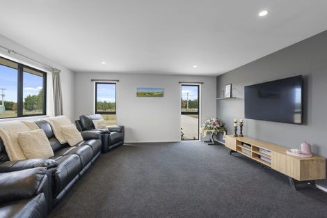 Photo of property in 742 Woodstock Road, Burnt Hill, Oxford, 7495