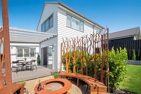 Photo of property in 15 Knoll Rise, Pukekohe, 2120