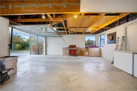 Photo of property in 37 Anne Street, Winton, 9720