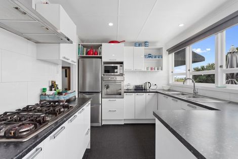 Photo of property in 27 Waioeka Road, Opotiki, 3122