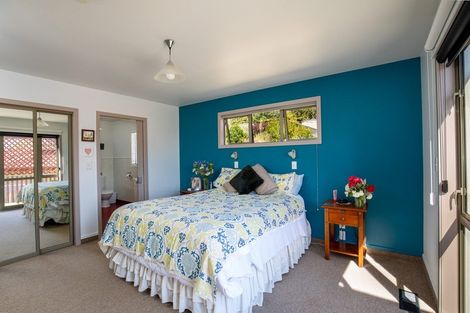 Photo of property in 17 Bodkin Road, Bridge Hill, Alexandra, 9320