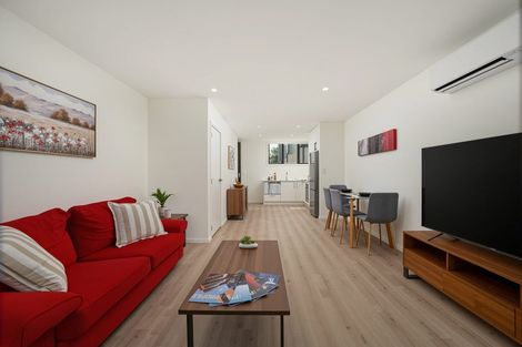 Photo of property in 10/12 Tawa Road, Te Atatu Peninsula, Auckland, 0610