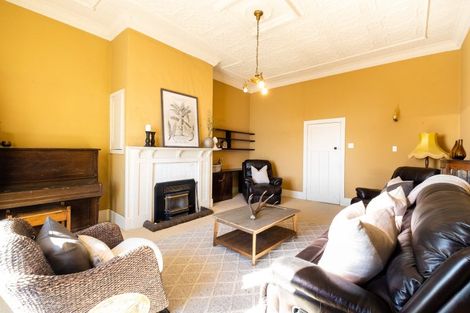 Photo of property in 33 Seapoint Road, Bluff Hill, Napier, 4110