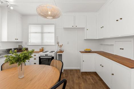 Photo of property in 407 Ikanui Road, Frimley, Hastings, 4120