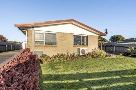 Photo of property in 92 Dunbeath Crescent, Kew, Invercargill, 9812