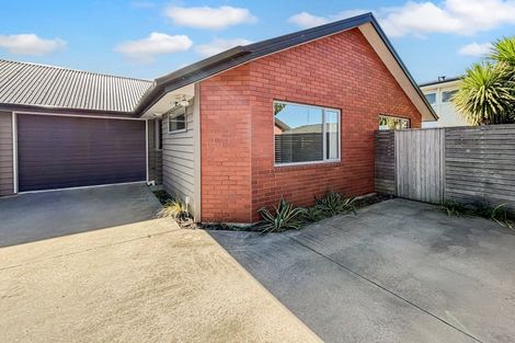Photo of property in 5/190 Lincoln Road, Addington, Christchurch, 8024