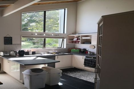 Photo of property in 2/8 Theodora Place, Mairangi Bay, Auckland, 0630