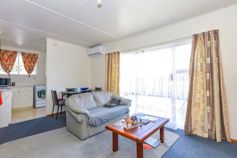 Photo of property in 806 Lyell Street, Akina, Hastings, 4122