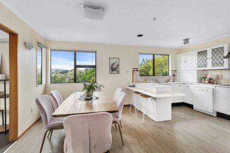 Photo of property in 33 Shackle Lane, Whitby, Porirua, 5024