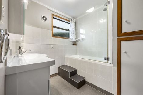 Photo of property in 53 Balmain Road, Birkenhead, Auckland, 0626