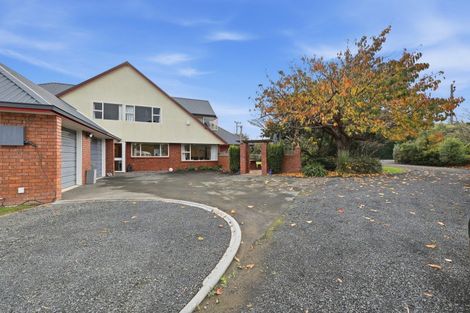 Photo of property in 9 Huntly Road, Outram, 9019