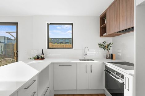 Photo of property in 10/130 Holly Road, St Albans, Christchurch, 8014