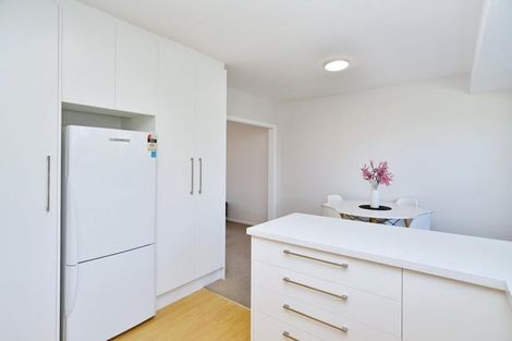 Photo of property in 2/11 Tuckers Road, Redwood, Christchurch, 8051