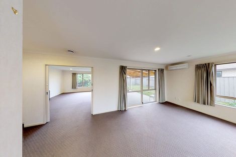 Photo of property in 6 Geneva Terrace, Kelvin Grove, Palmerston North, 4414