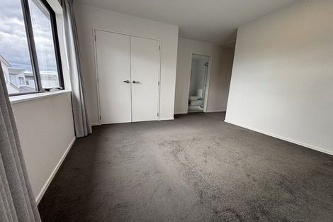 Photo of property in 10 Kearns Drive, Hobsonville, Auckland, 0616