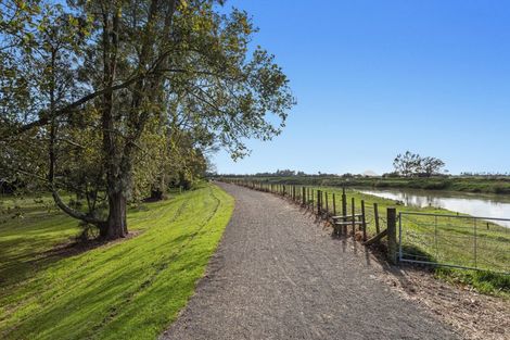 Photo of property in 41 College Road, Edgecumbe, 3120