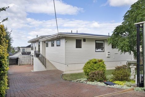 Photo of property in 15 Quebec Road, Milford, Auckland, 0620