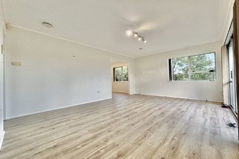 Photo of property in 1/11 Foley Place, Torbay, Auckland, 0632