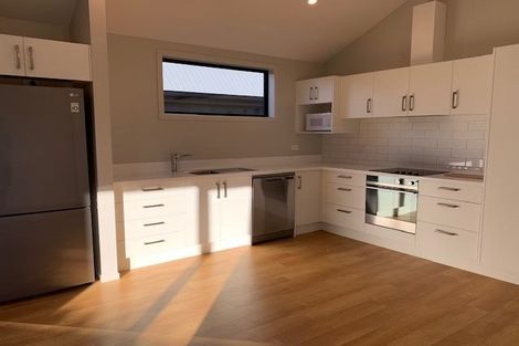 Photo of property in 5 Huxley Place, Lake Hayes, Queenstown, 9304