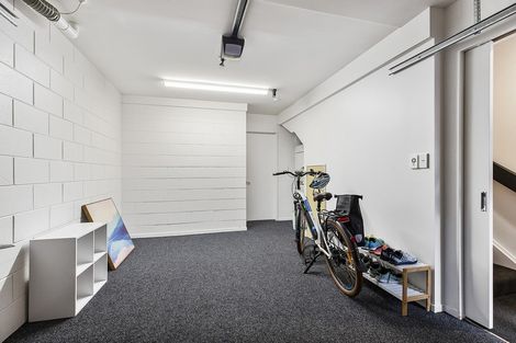 Photo of property in Pirie Street Townhouses, 19/35u Pirie Street, Mount Victoria, Wellington, 6011