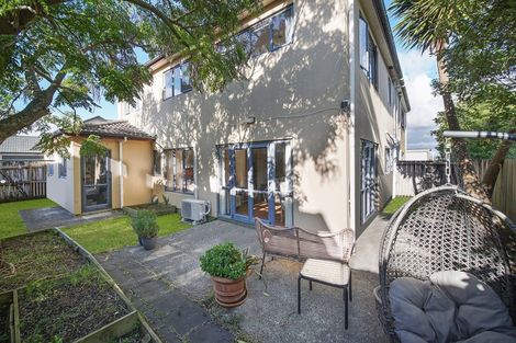 Photo of property in 19 Whitbourne Heights, Manurewa, Auckland, 2105