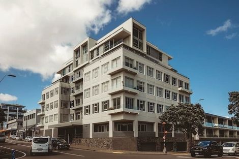 Photo of property in 22 Liardet Apartments, 303/22 Liardet Street, New Plymouth, 4310