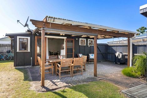 Photo of property in 125b Lorraine Place, Whangamata, 3620