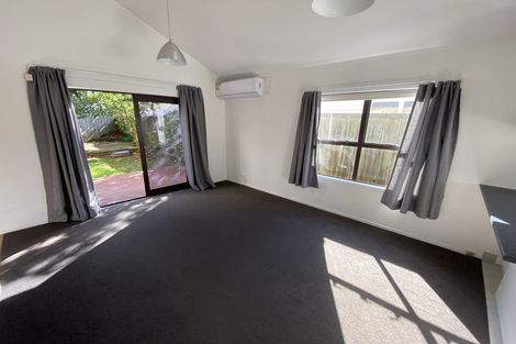 Photo of property in 1/19 Tree View Avenue, Glenfield, Auckland, 0629
