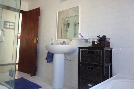 Photo of property in 12u4 Little George Street, Thorndon, Wellington, 6011