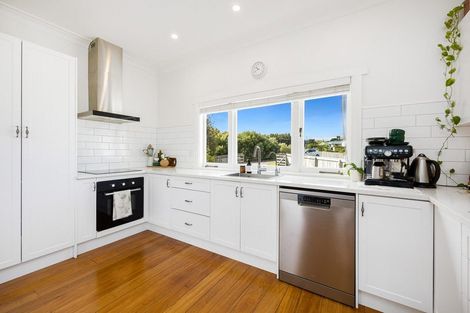 Photo of property in 43 Marshall Road, Kaiwaka, 0573