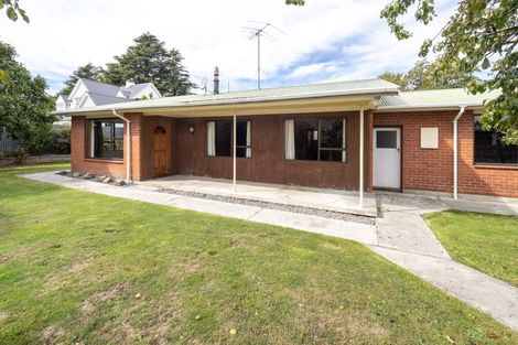 Photo of property in 77 Oak Grove, Ashburton, 7700