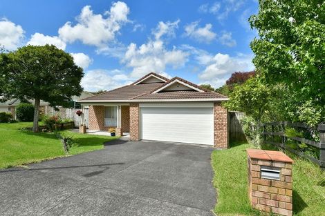 Photo of property in 31 Cabeleigh Drive, Helensville, 0800