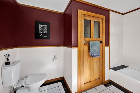 Photo of property in 28 Puriri Street, Hawera, 4610