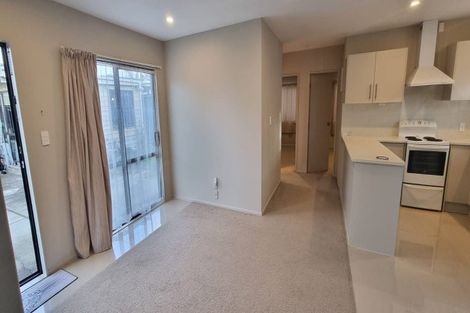 Photo of property in 22 Tamariki Avenue, Kelston, Auckland, 0602