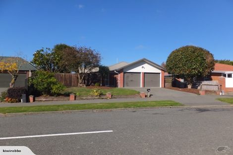 Photo of property in 4 Westgrove Avenue, Avonhead, Christchurch, 8042