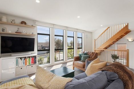 Photo of property in 2/166 Salisbury Street, Christchurch Central, Christchurch, 8013