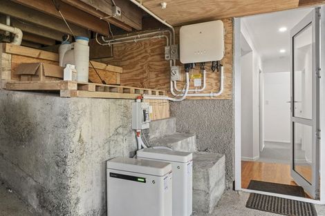 Photo of property in 59 Gilbert Street, New Plymouth, 4310