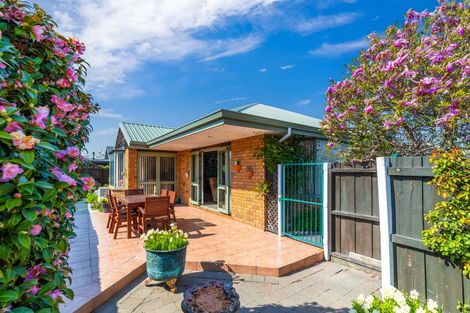 Photo of property in 10 Robert Coup Road, Kaiapoi, 7630