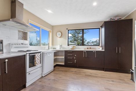 Photo of property in 161 Don Buck Road, Massey, Auckland, 0614