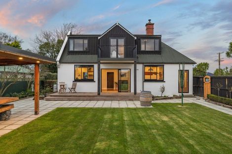 Photo of property in 109 Main North Road, Woodend, 7610