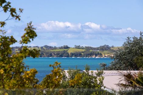 Photo of property in 16 Kahurangi Place, Snells Beach, 0920