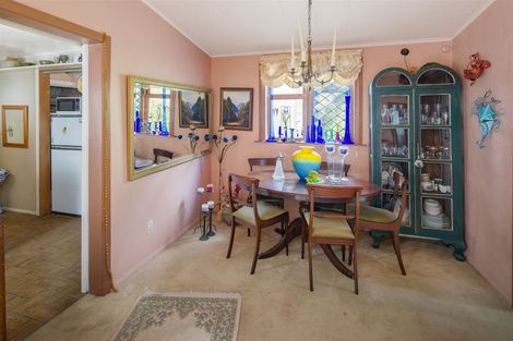 Photo of property in 43 Bassett Road, Johnsonville, Wellington, 6037