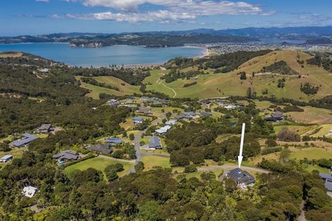 Photo of property in 49 Tarapatiki Drive, Whitianga, 3510